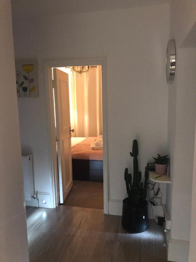 2 Bedroom Apartment Close To Camden Town 伦敦 外观 照片